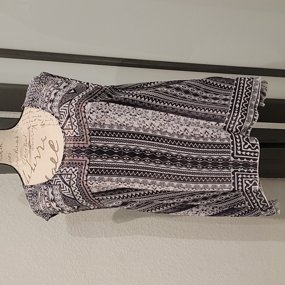 Energē World Wear Large Two Piece Top